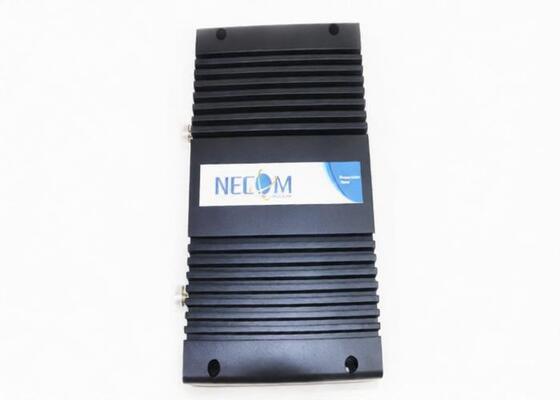acheter amplificateur intelligent de signal de téléphone de puissance élevée de propulseur de signal de téléphone portable de 30dBm 4G 2600MHz online manufacture