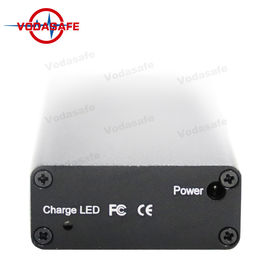 Tri Band Antennas Vehicle Signal Jammer With 1500mA/h Built In Battery